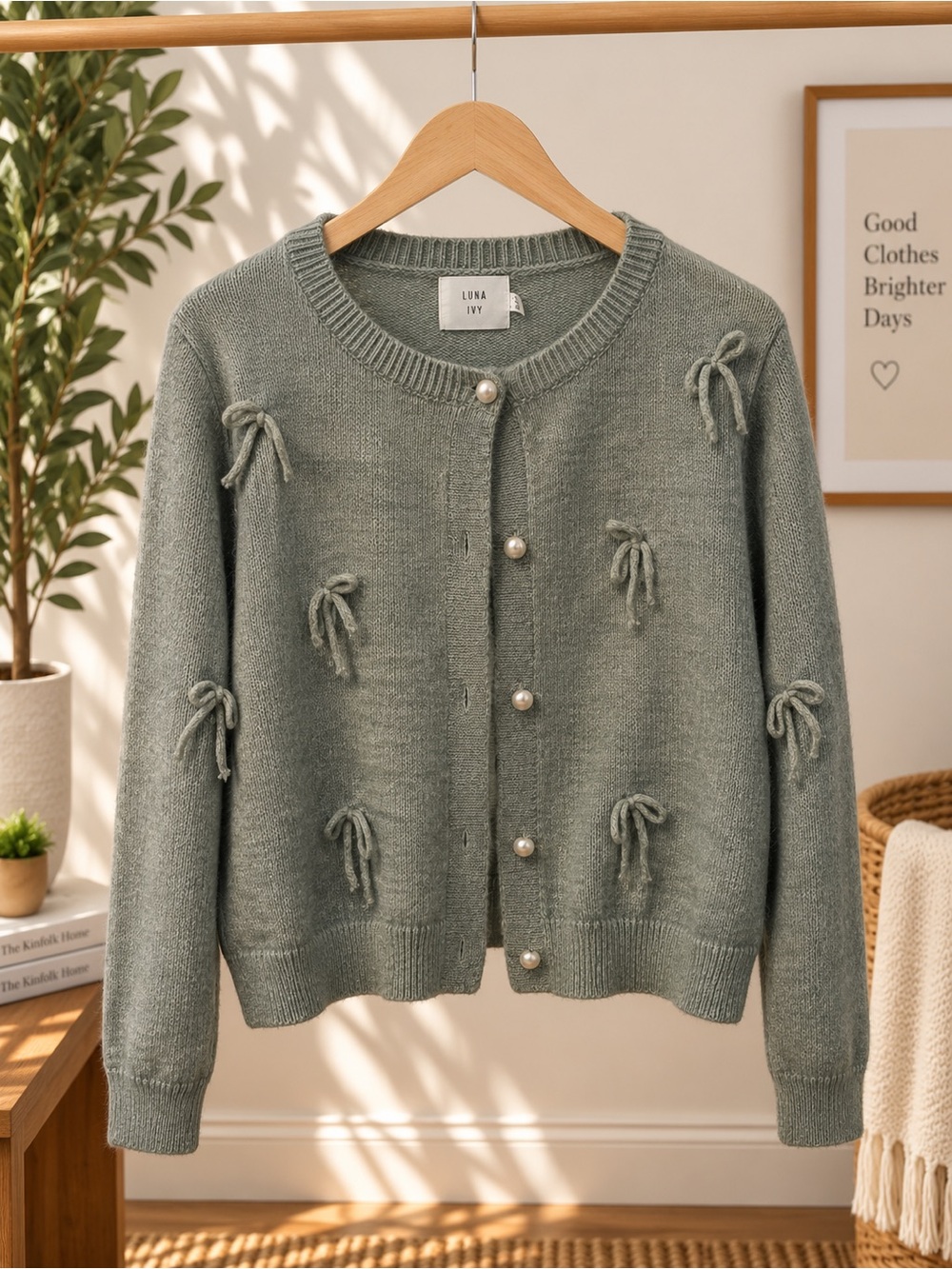Luna Ivy Gray Bow Detail Pearl Button Cardigan Sweater Medium